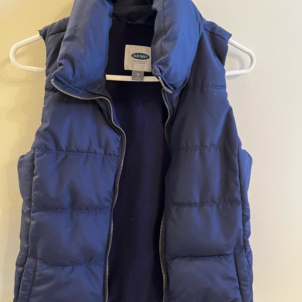 Old Navy Puffer Vest